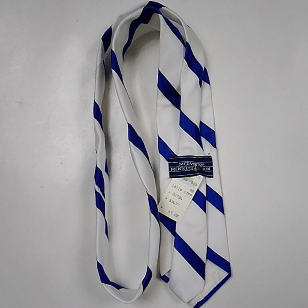 VINTAGE MERVYNS MEN'S COLLECTION MEN'S TIE